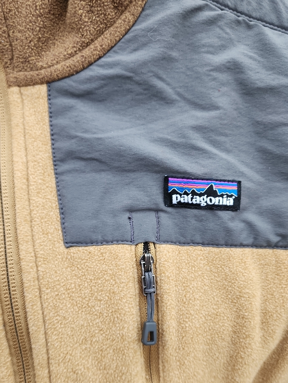 Patagonia Cedars Hooded Fleece Jacket Small - Picture 2 of 15